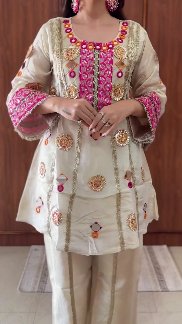 Elegant Embroidered Kurta Pant Set for Women