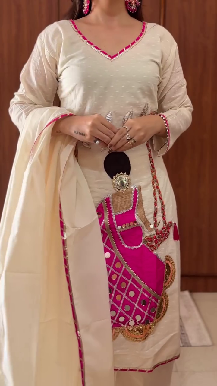Elegant Embroidered Kurta Pant Set for Women